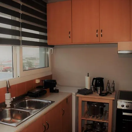 Upon - Modern Studio With Panoramic View *