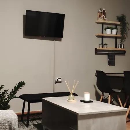 Upon - Modern Studio With Panoramic View